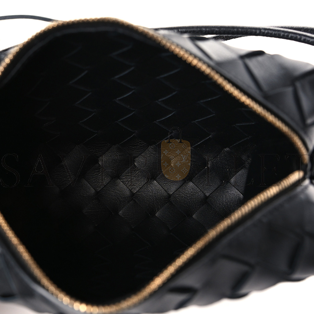 BOTTEGA VENETA NAPPA INTRECCIATO MINI LOOP CAMERA BAG BLACK 133093 (17*11*6cm) BOTTEGA VENETA NAPPA INTRECCIATO MINI LOOP CAMERA BAG BLACK 133093 (17*11*6cm)