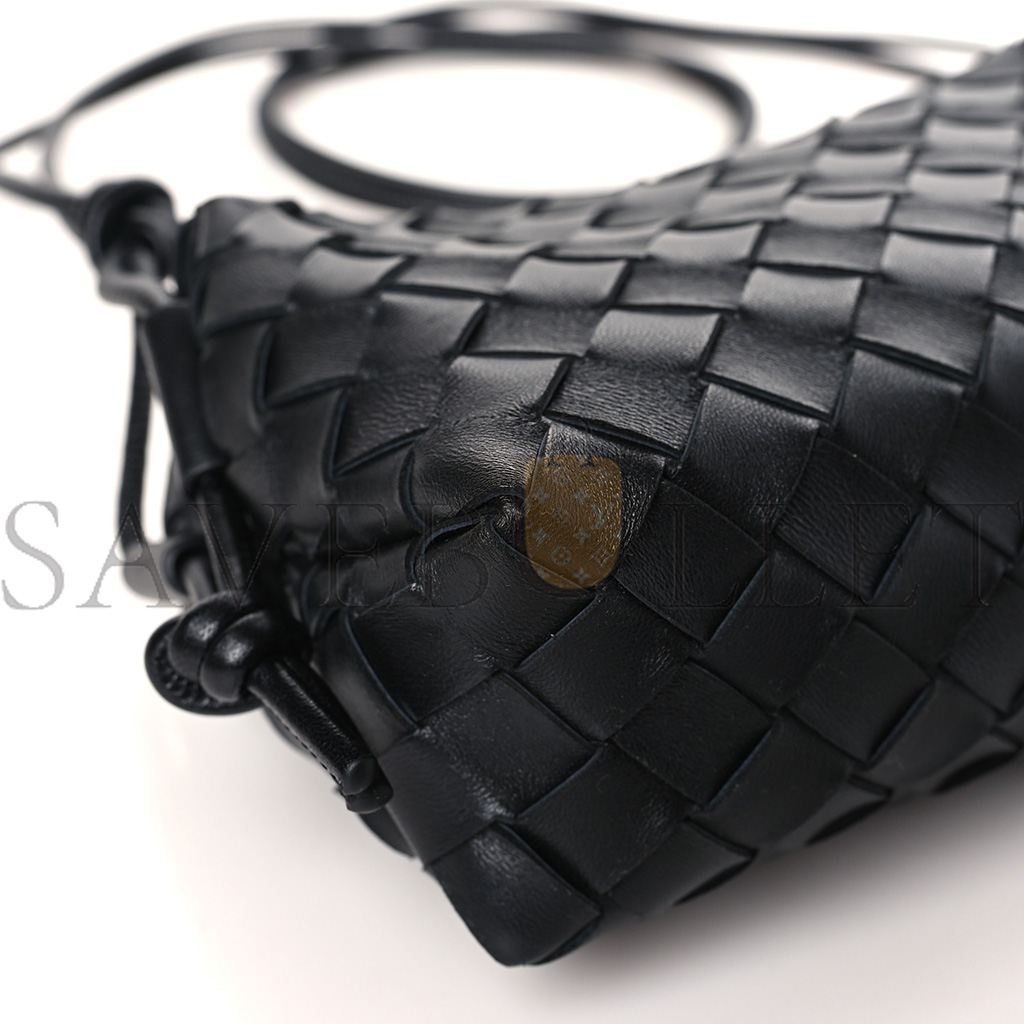 BOTTEGA VENETA NAPPA INTRECCIATO MINI LOOP CAMERA BAG BLACK 133093 (17*11*6cm) BOTTEGA VENETA NAPPA INTRECCIATO MINI LOOP CAMERA BAG BLACK 133093 (17*11*6cm)