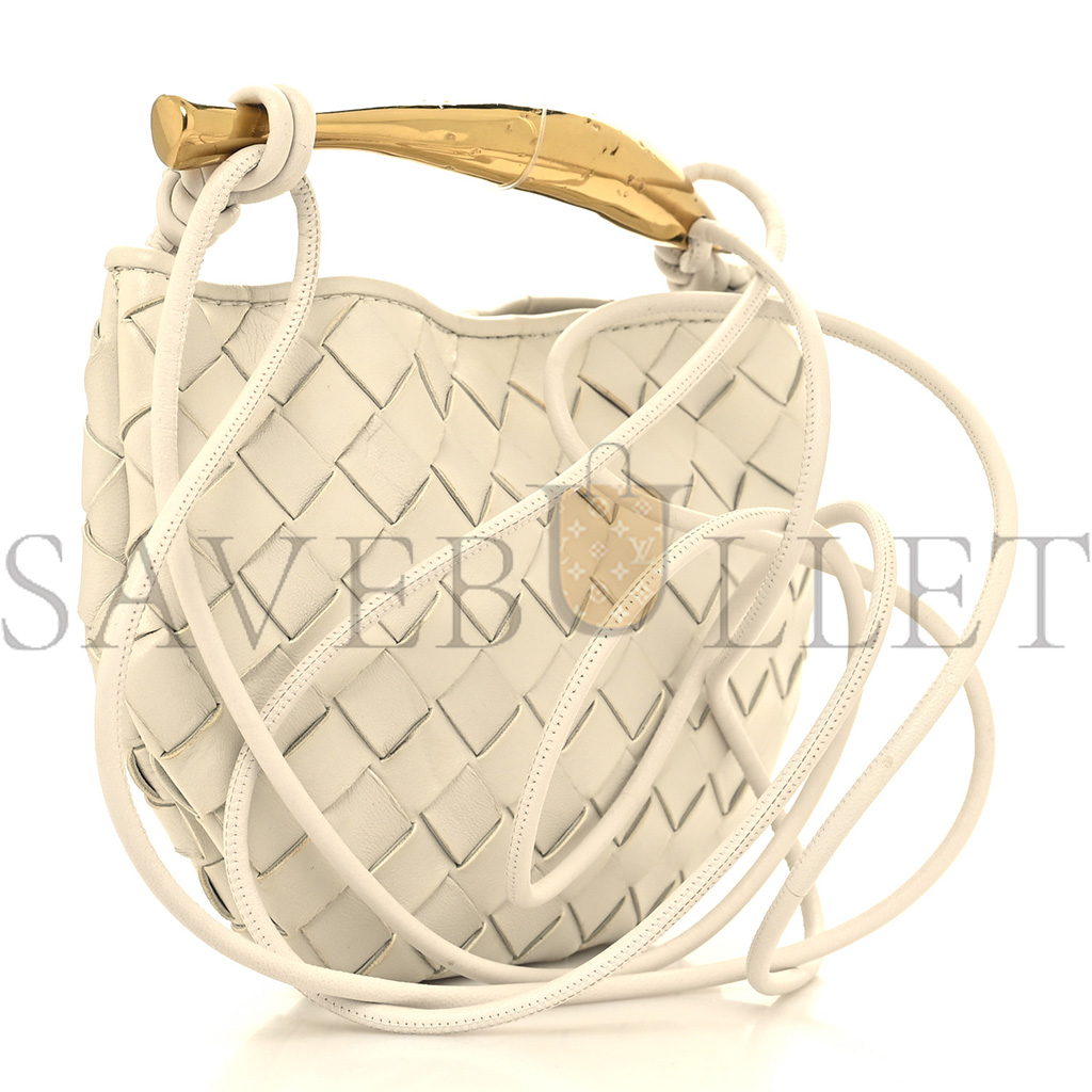 BOTTEGA VENETA NAPPA INTRECCIATO MINI SARDINE BAG CHALK (20*14*3cm) BOTTEGA VENETA NAPPA INTRECCIATO MINI SARDINE BAG CHALK (20*14*3cm)