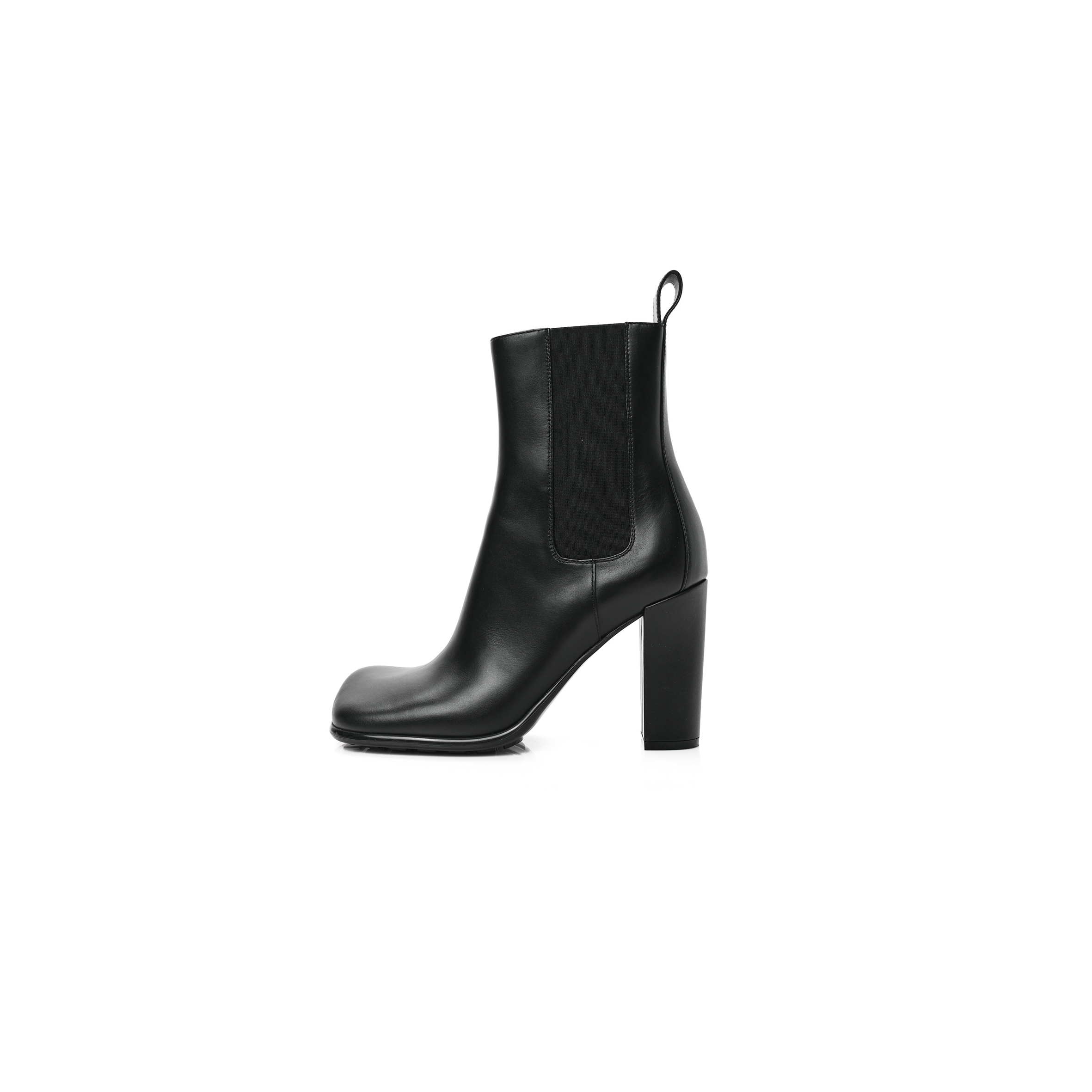 BOTTEGA VENETA CALFSKIN STORM CHELSEA BOOTS 41 BLACK 