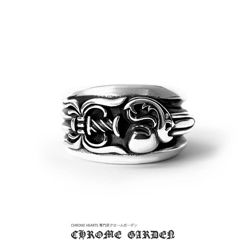 CHROME HEARTS DAGGER HEART RING